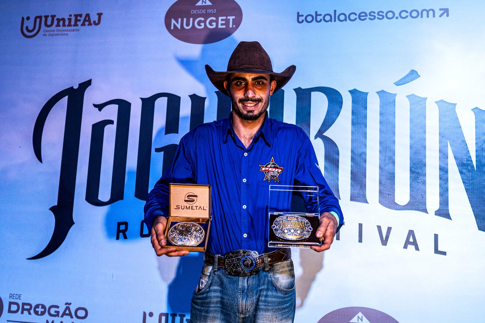Dener Assunção no Jaguariúna Rodeo Festival 2026