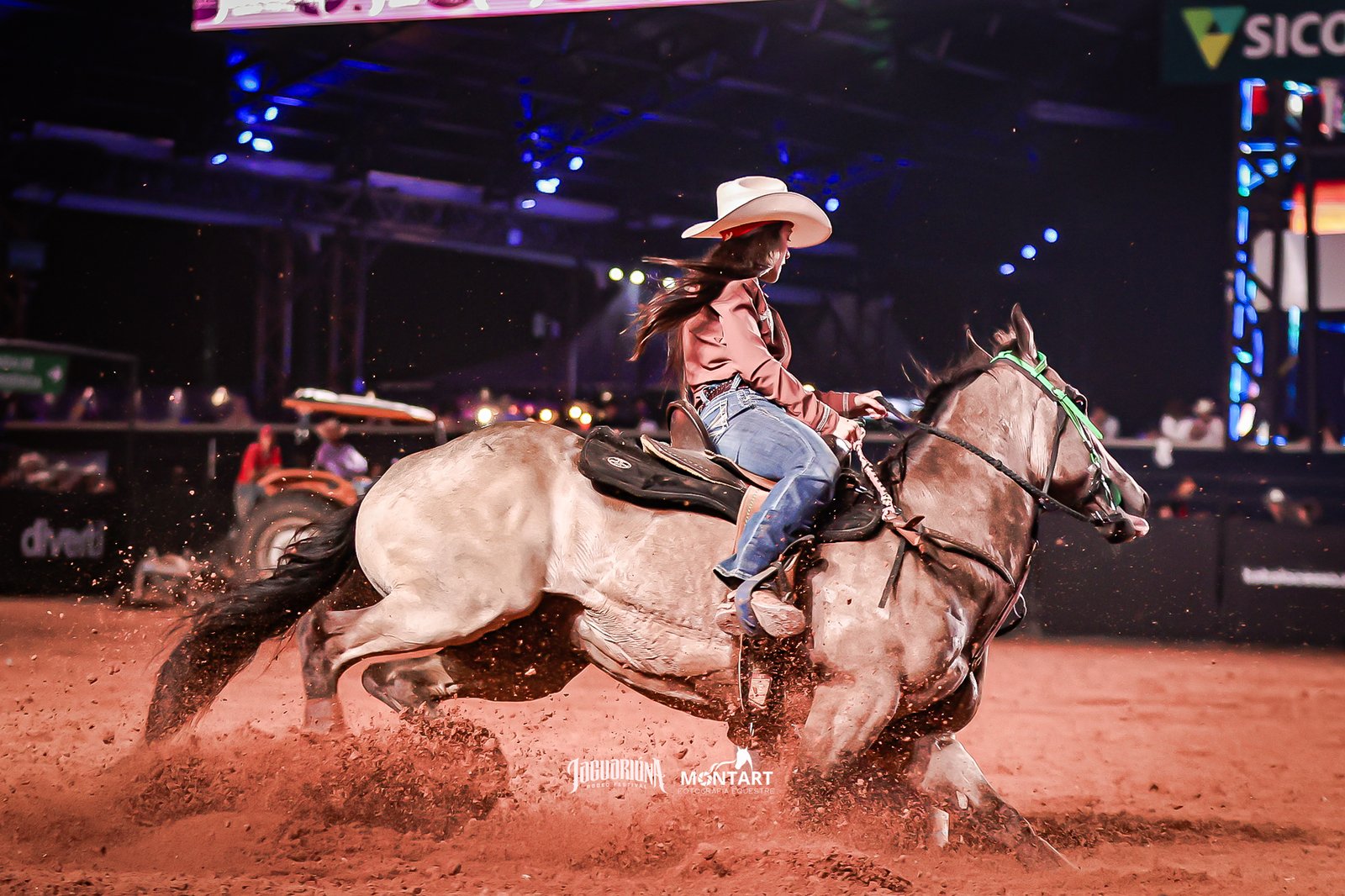 Maria Luiza Manzoni de Oliveira no Jaguariúna Rodeo Festival 2026